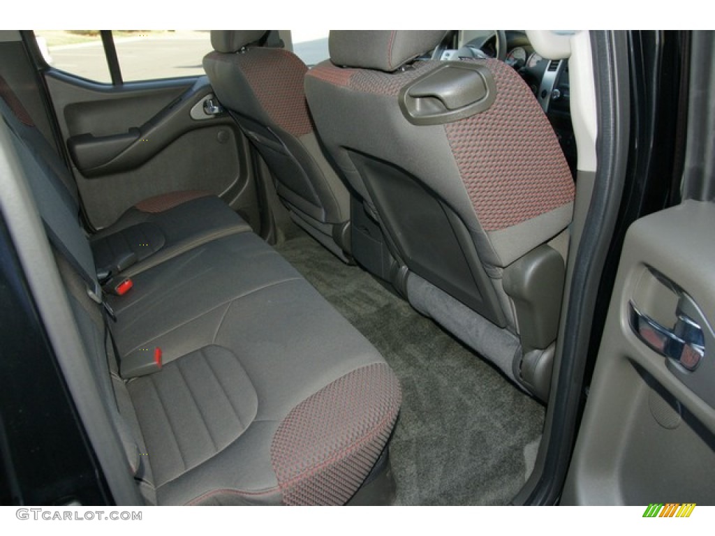 Pro 4X Graphite/Red Interior 2011 Nissan Frontier Pro-4X Crew Cab 4x4 Photo #65427714