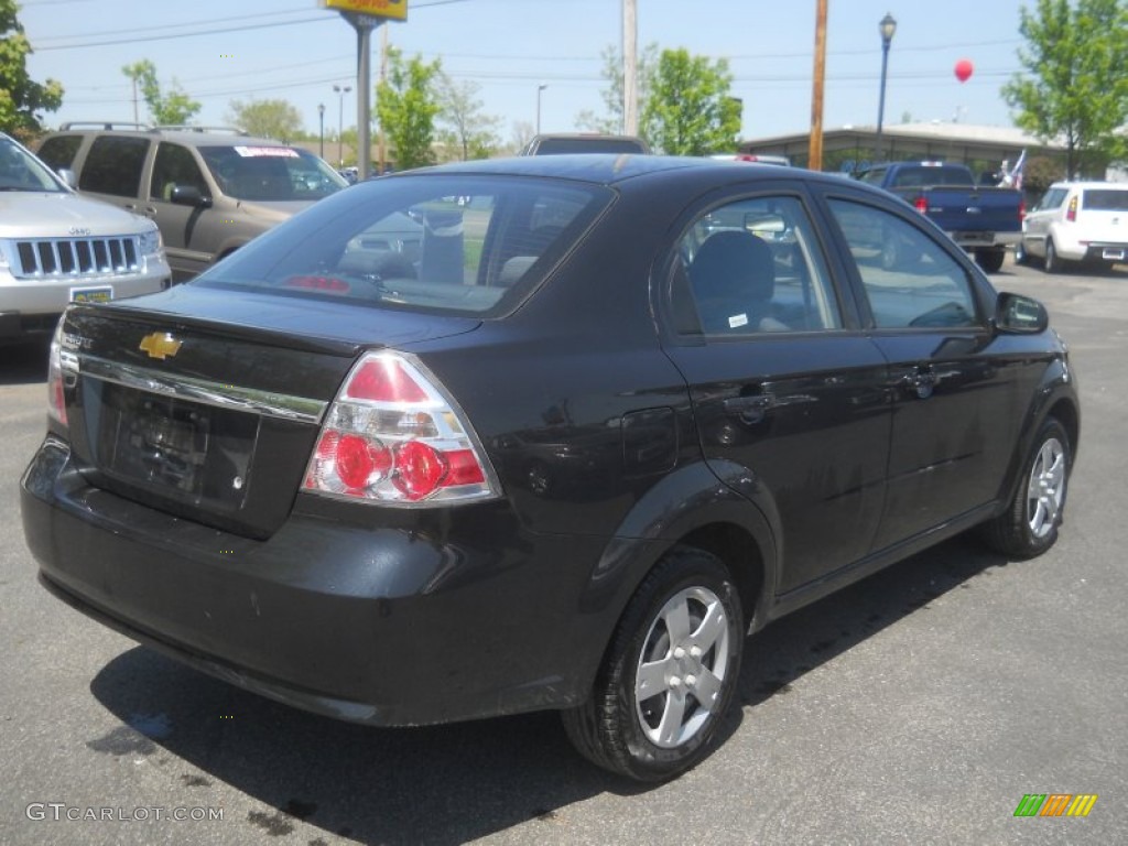 2010 Aveo LT Sedan - Black Granite / Charcoal photo #2