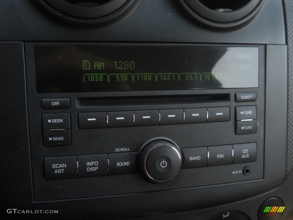 2010 Aveo LT Sedan - Black Granite / Charcoal photo #5