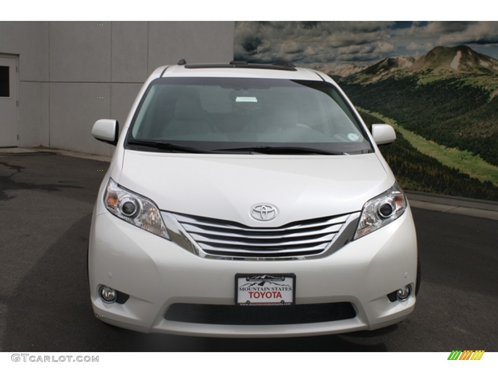 2012 Sienna Limited AWD - Blizzard White Pearl / Light Gray photo #2