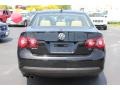 Black - Jetta SE Sedan Photo No. 13