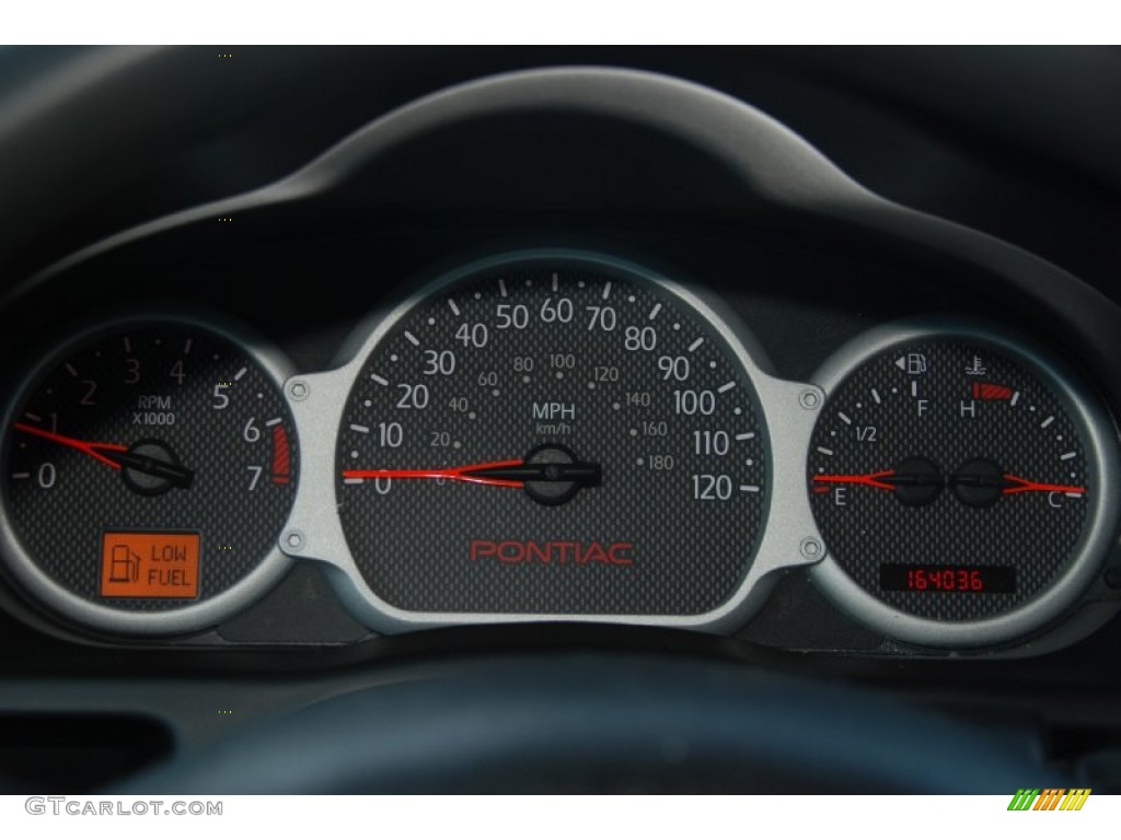 2004 Pontiac Aztek AWD Gauges Photos