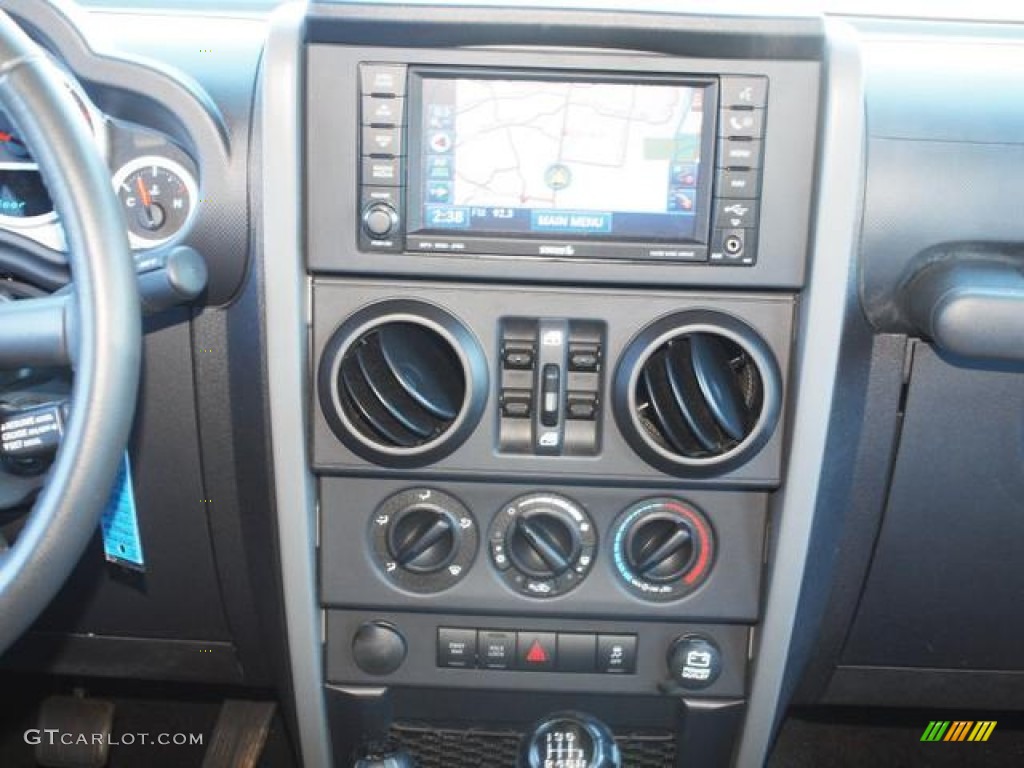 2010 Wrangler Unlimited Rubicon 4x4 - Mango Tango Pearl / Dark Slate Gray/Medium Slate Gray photo #13