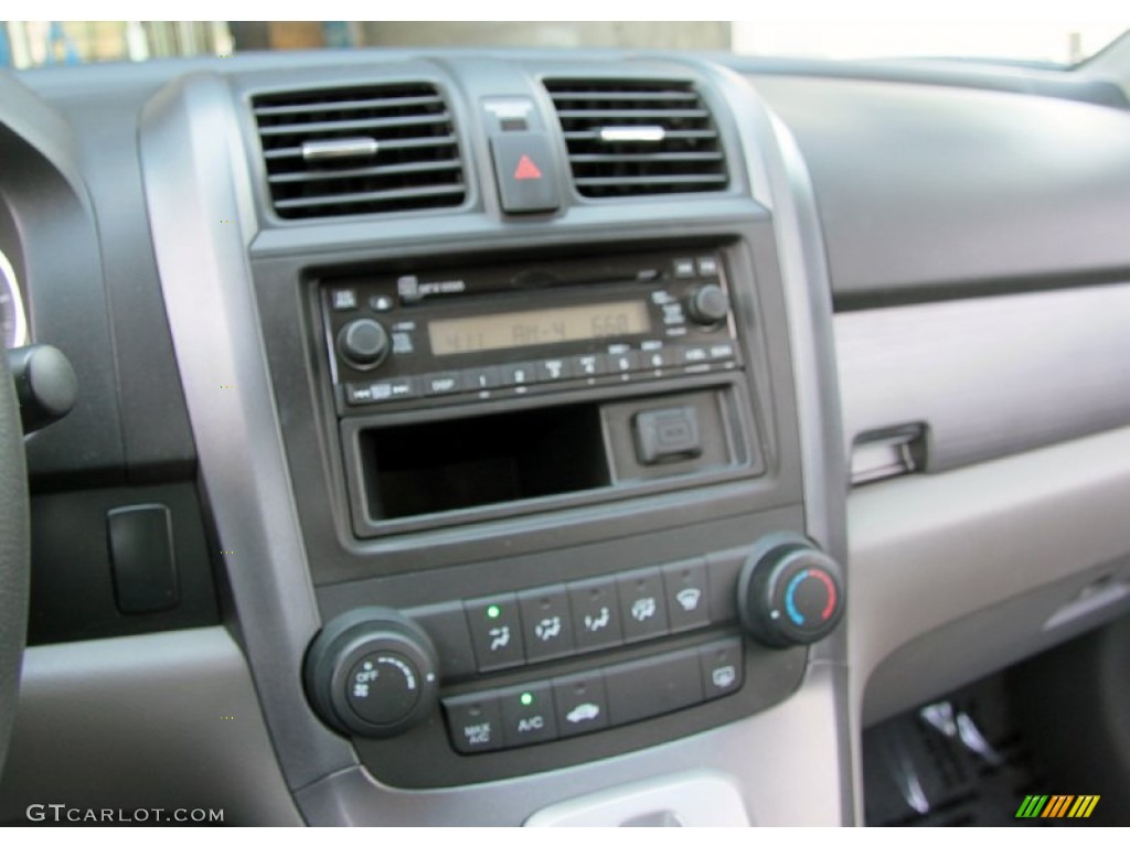 2009 CR-V LX 4WD - Glacier Blue Metallic / Gray photo #15