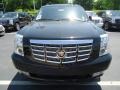 Black Raven - Escalade EXT Luxury AWD Photo No. 2