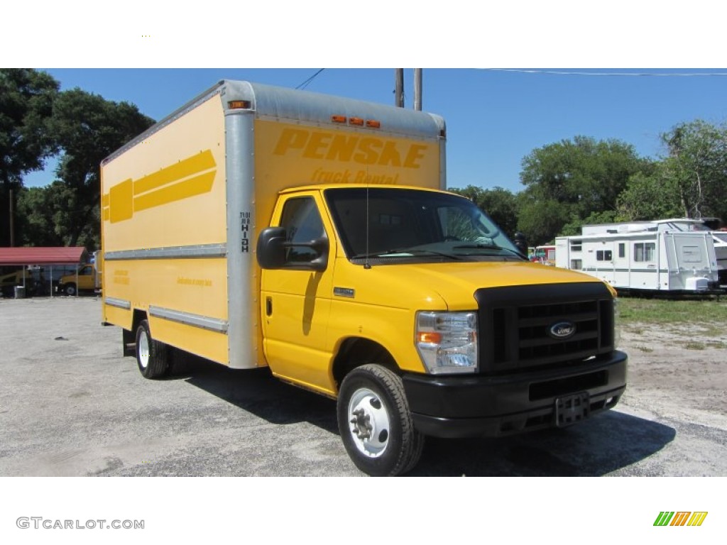 2008 E Series Cutaway E350 Commercial Moving Truck - Yellow / Medium Flint photo #5