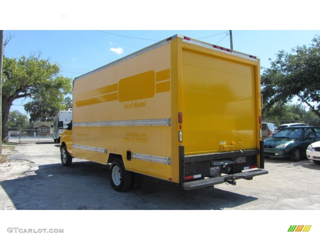 2008 E Series Cutaway E350 Commercial Moving Truck - Yellow / Medium Flint photo #9
