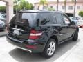 Black - ML 350 4Matic Photo No. 2