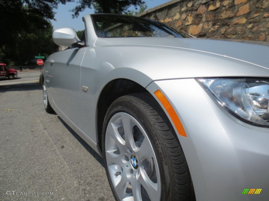 2010 3 Series 335i Convertible - Titanium Silver Metallic / Black photo #16
