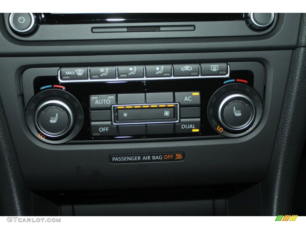 2012 Volkswagen Golf R 2 Door 4Motion Controls Photo #65455633