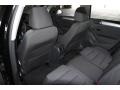 Black - Golf 4 Door TDI Photo No. 13