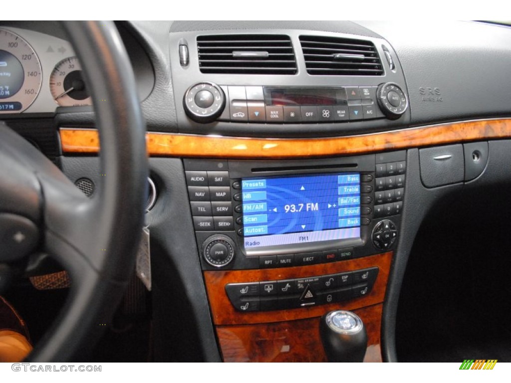 2008 E 550 Sedan - Flint Grey Metallic / Black photo #15