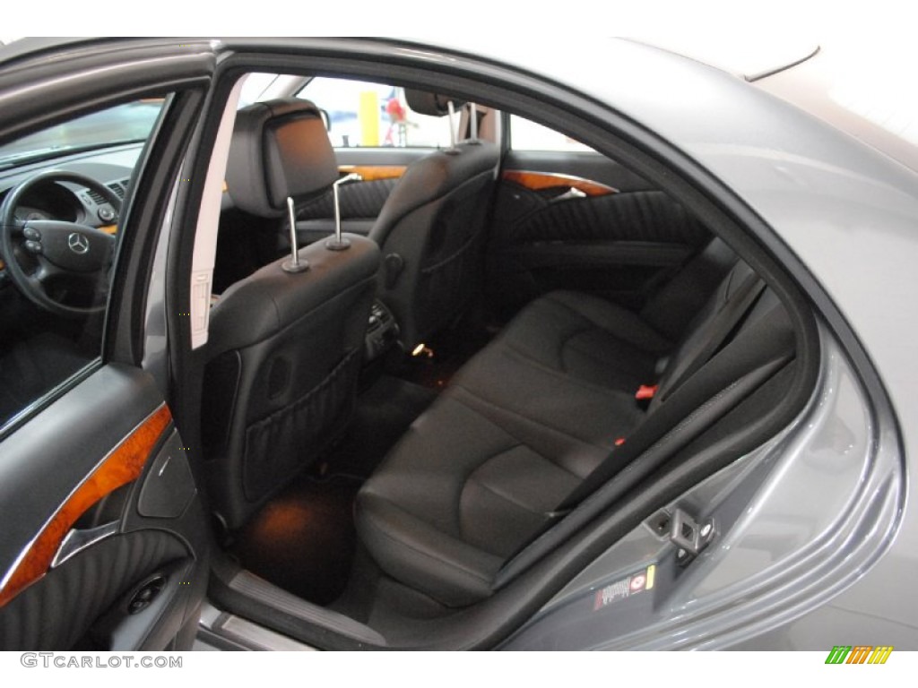 2008 E 550 Sedan - Flint Grey Metallic / Black photo #19