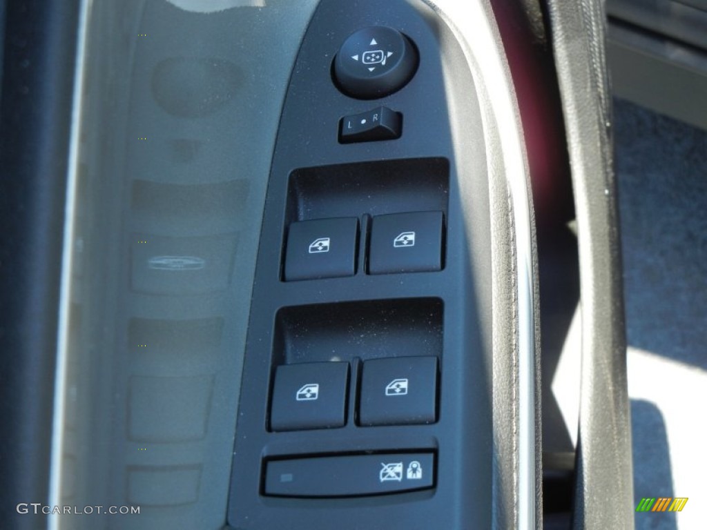 2012 Chevrolet Volt Hatchback Controls Photo #65462977