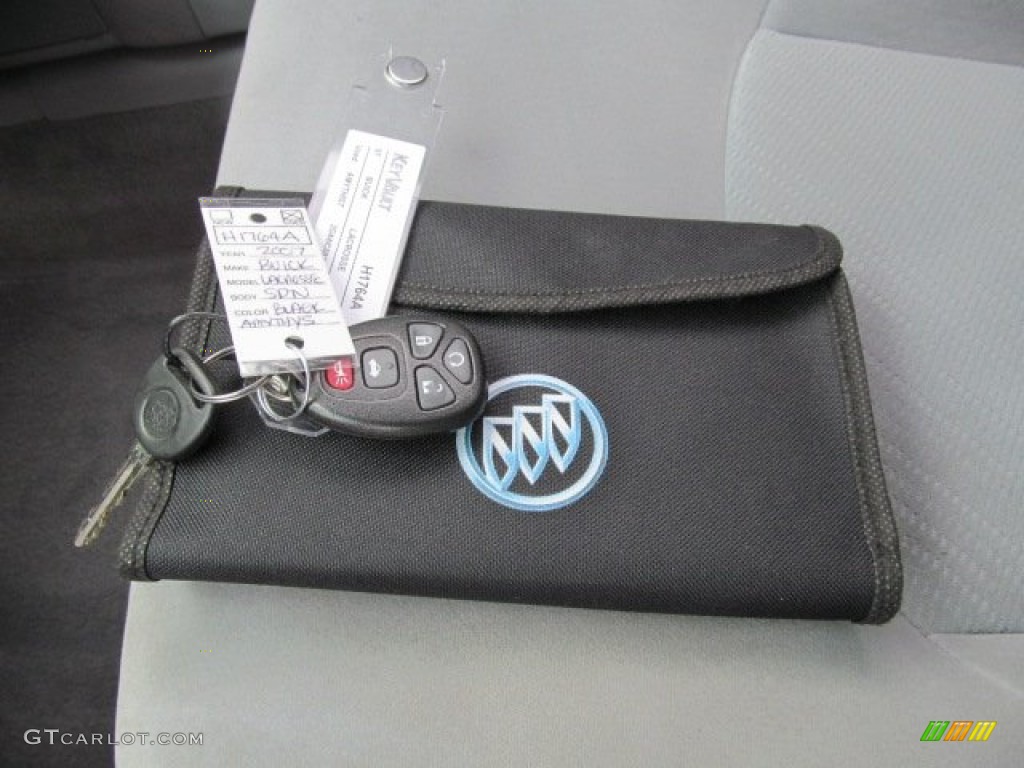 2007 Buick LaCrosse CX Books/Manuals Photo #65471197