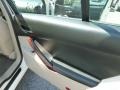 Ivory White - G6 Sedan Photo No. 15
