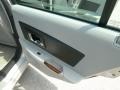 Light Platinum - CTS Sedan Photo No. 15