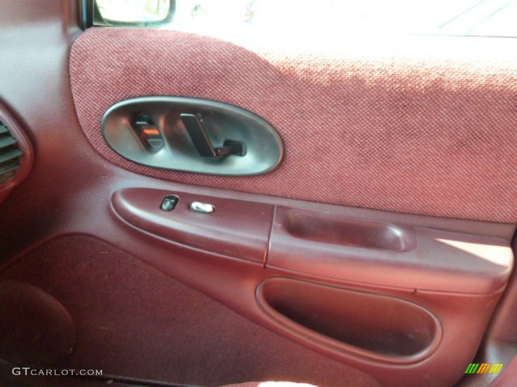 1995 Cutlass Supreme S Sedan - White / Dark Red photo #12
