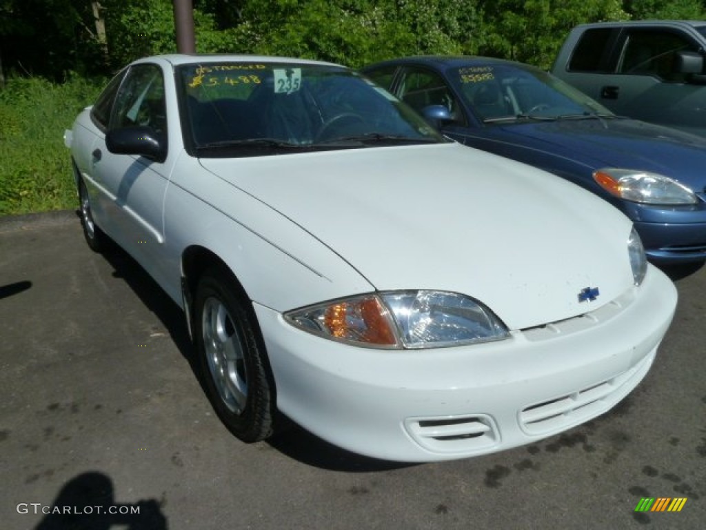 2002 Cavalier Coupe - Bright White / Graphite photo #1