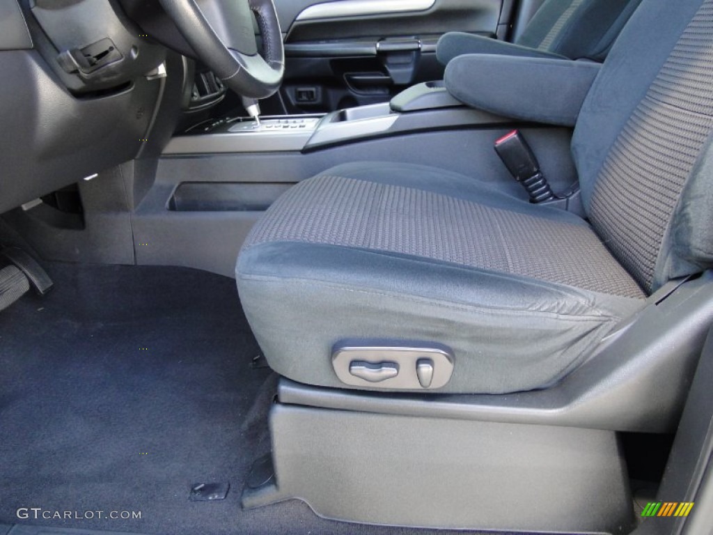 2010 Nissan Armada SE 4WD Front Seat Photos