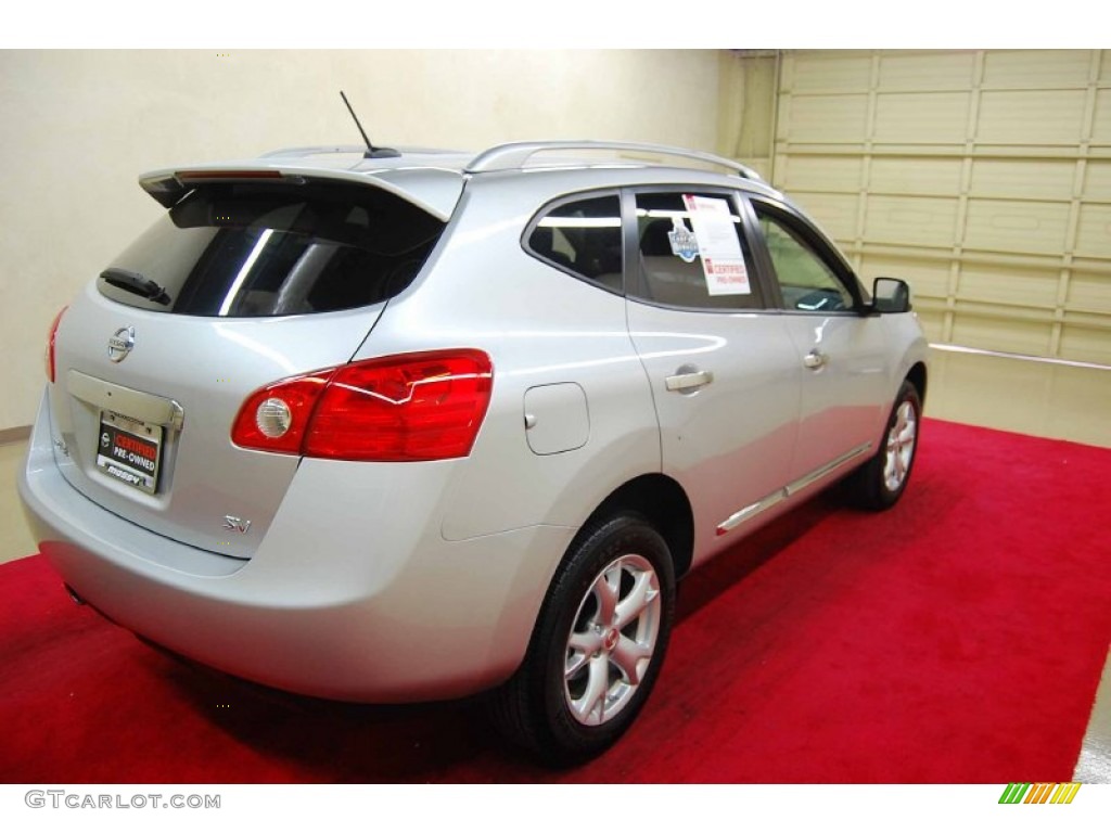 2011 Rogue SV - Silver Ice Metallic / Black photo #6