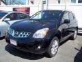 2011 Wicked Black Nissan Rogue S AWD  photo #3