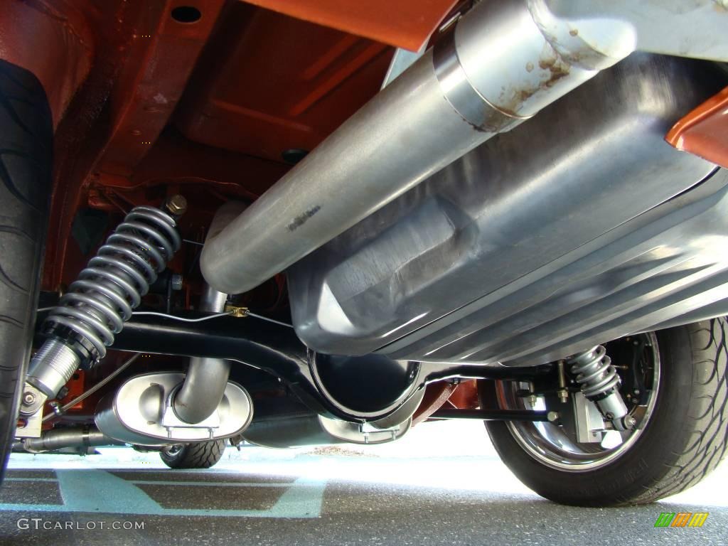 1970 Dodge Challenger 2 Door Hardtop Undercarriage Photo #6548586