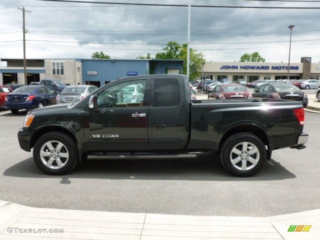 2008 Titan LE King Cab 4x4 - Timberline Green / Almond photo #9
