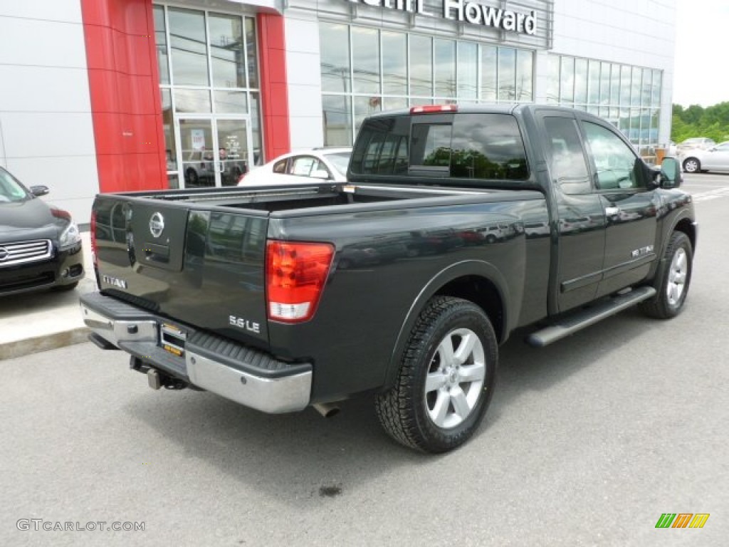 2008 Titan LE King Cab 4x4 - Timberline Green / Almond photo #12