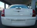 Cool Vanilla White - 300 Touring Photo No. 5