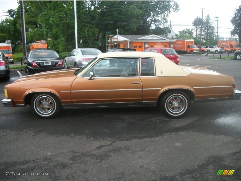 Medium Camel Metallic 1978 Oldsmobile Delta 88 Royale Coupe Exterior Photo #65492159