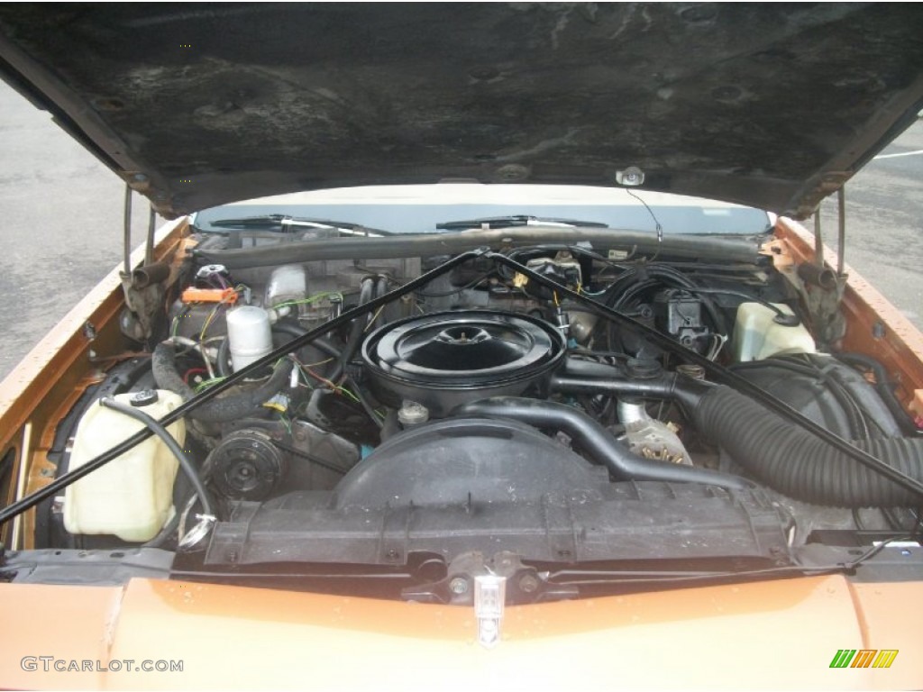 1978 Oldsmobile Delta 88 Royale Coupe 350 cid OHV 16-Valve V8 Engine Photo #65492290
