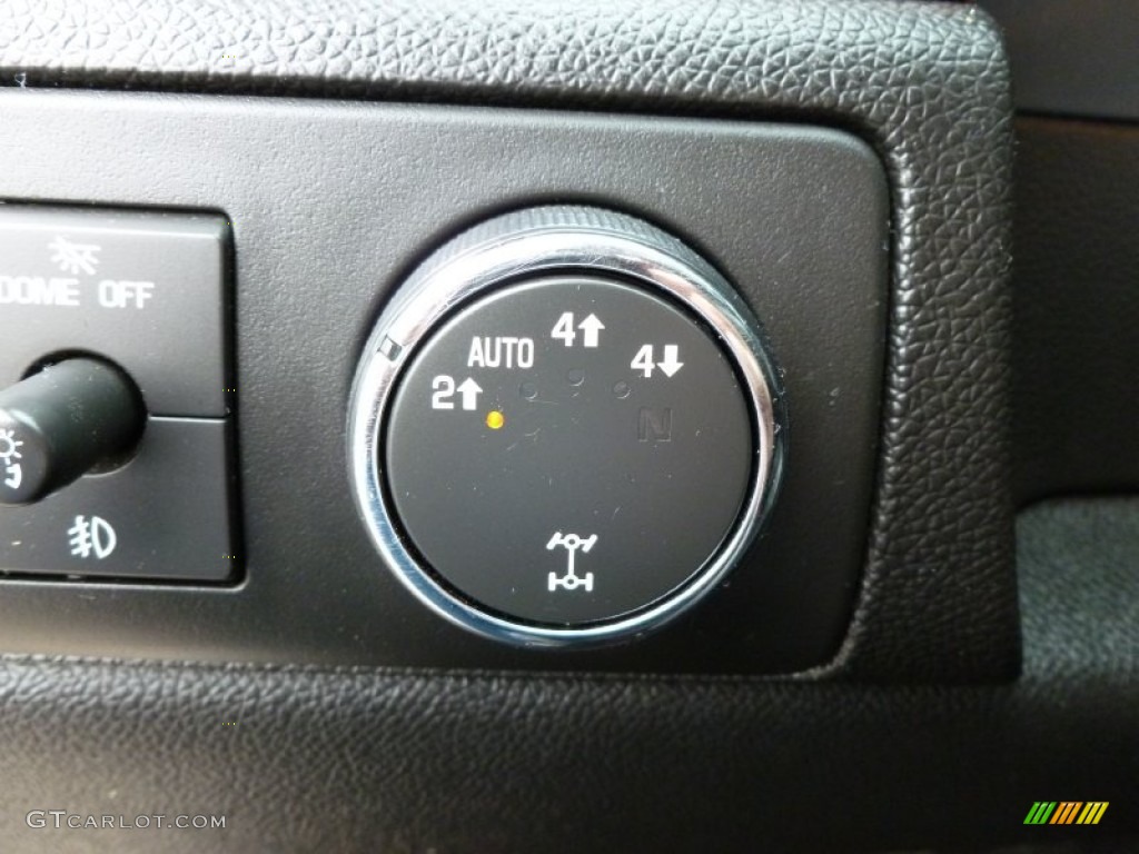 2009 Silverado 1500 LTZ Crew Cab 4x4 - Blue Granite Metallic / Ebony photo #26