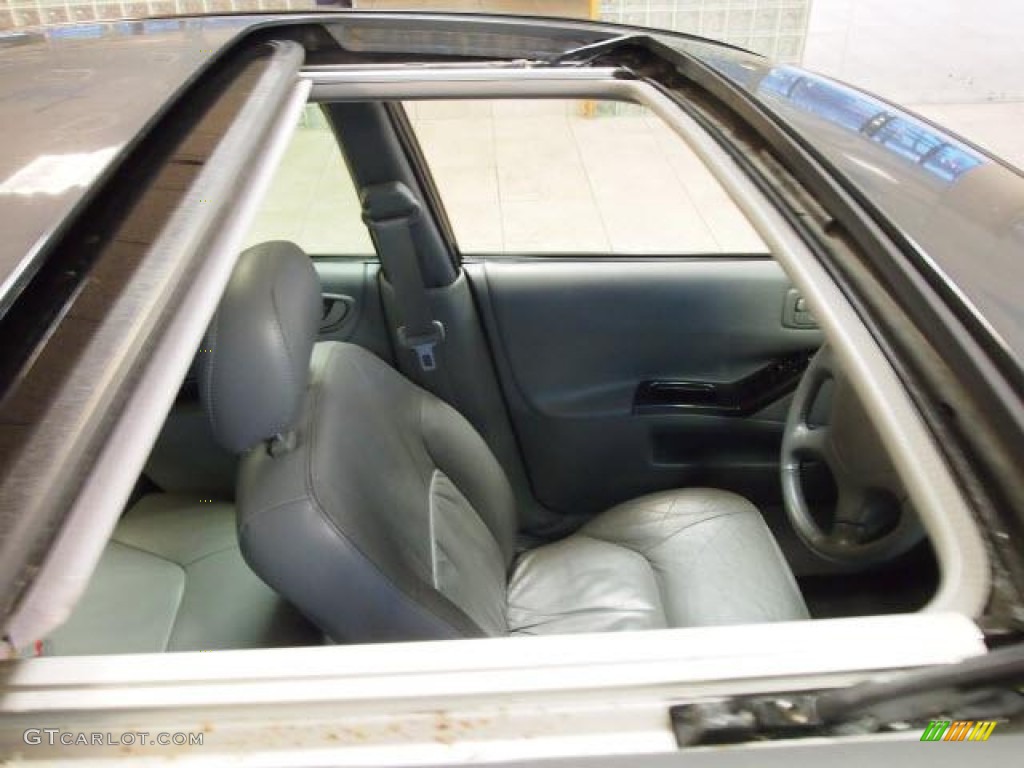 2002 Mitsubishi Galant GTZ Sunroof Photos