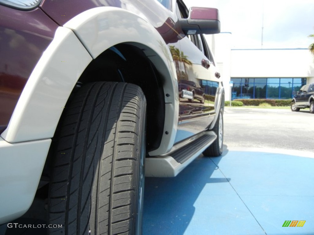 2007 Explorer Eddie Bauer - Dark Cherry Metallic / Black/Stone photo #11