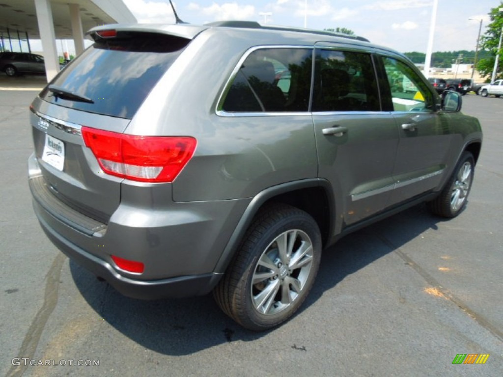 2012 Grand Cherokee Laredo X Package - Mineral Gray Metallic / Dark Graystone/Medium Graystone photo #6