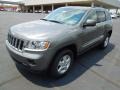 Mineral Gray Metallic - Grand Cherokee Laredo Photo No. 2