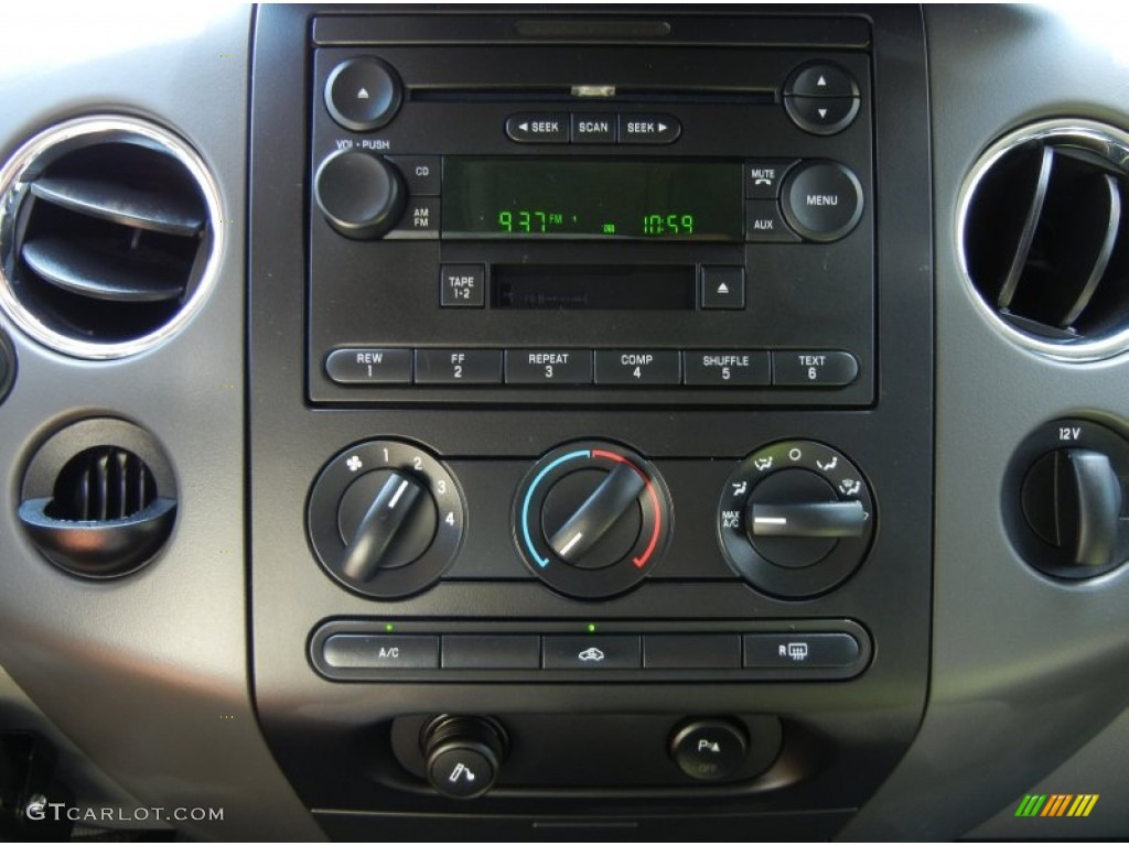 2004 F150 XLT SuperCrew - True Blue Metallic / Medium/Dark Flint photo #23