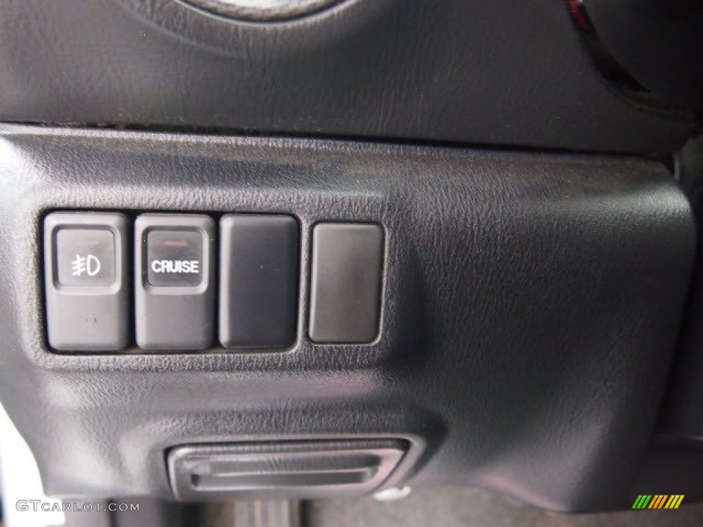 2003 Impreza WRX Sedan - Platinum Silver Metallic / Grey/Blue photo #21