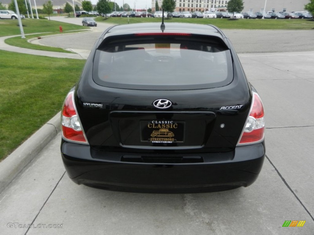 2009 Accent GS 3 Door - Ebony Black / Black photo #4