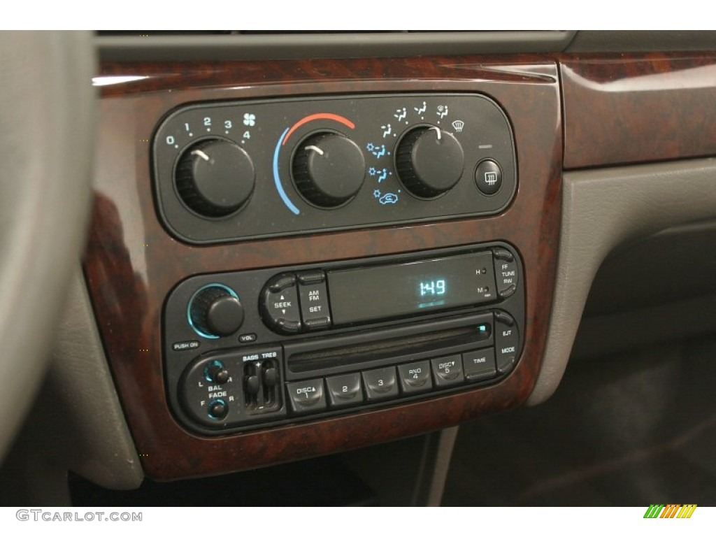 2002 Sebring LXi Convertible - Stone White / Sandstone photo #13