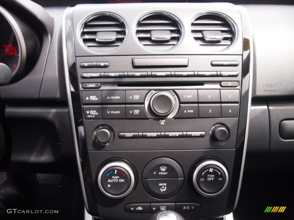 2011 Mazda CX-7 s Grand Touring AWD Controls Photos