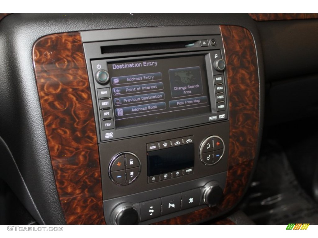 2010 Sierra 1500 Denali Crew Cab AWD - Onyx Black / Ebony photo #18