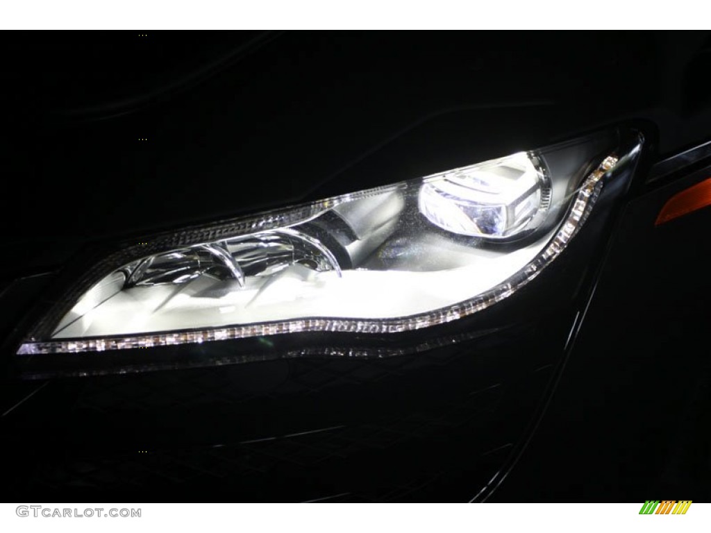 2012 Audi R8 5.2 FSI quattro Headlight Photo #65501639