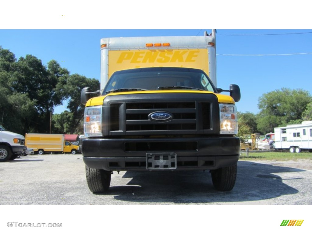 2008 E Series Cutaway E350 Commercial Moving Truck - Yellow / Medium Flint photo #2