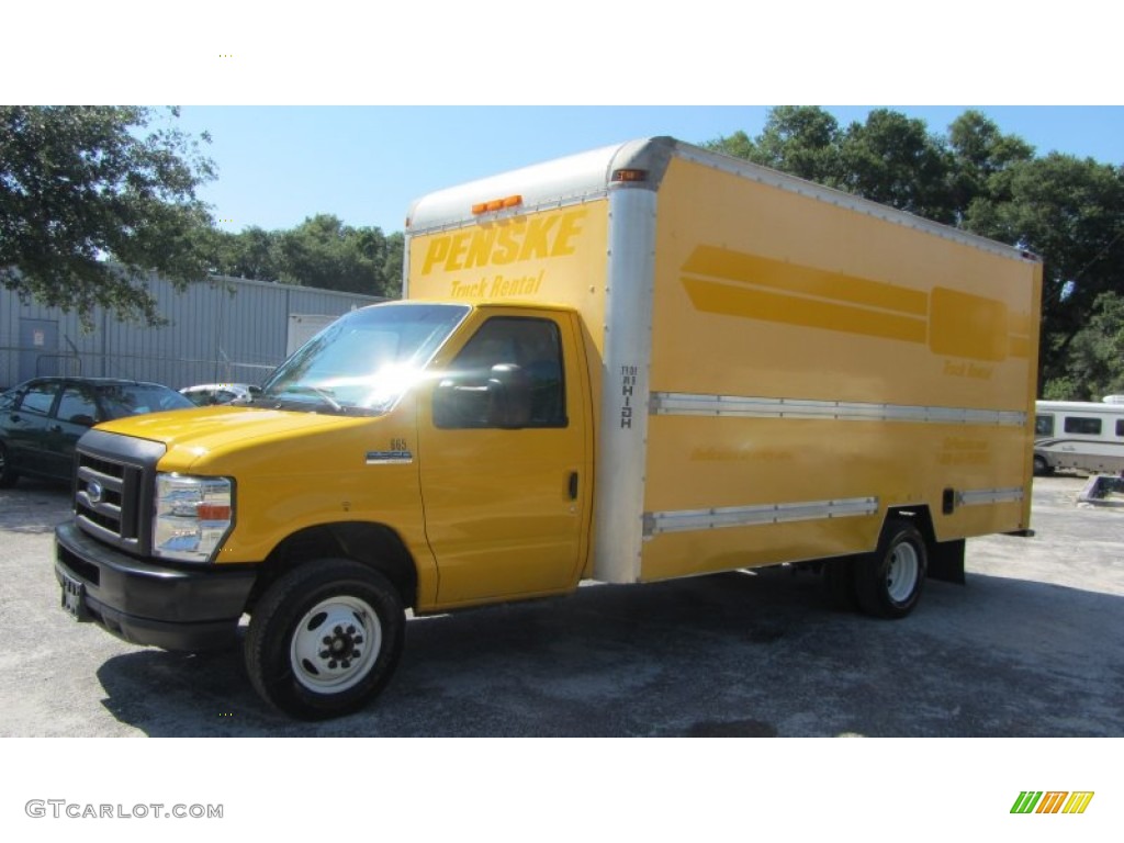 2008 E Series Cutaway E350 Commercial Moving Truck - Yellow / Medium Flint photo #4