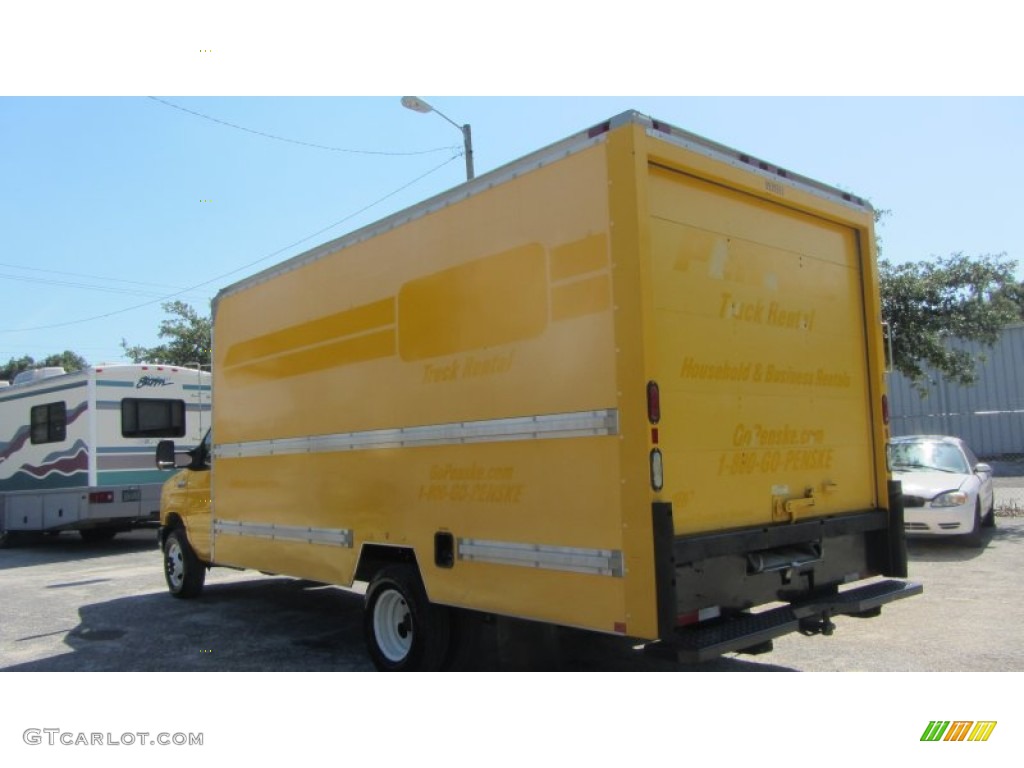 2008 E Series Cutaway E350 Commercial Moving Truck - Yellow / Medium Flint photo #11
