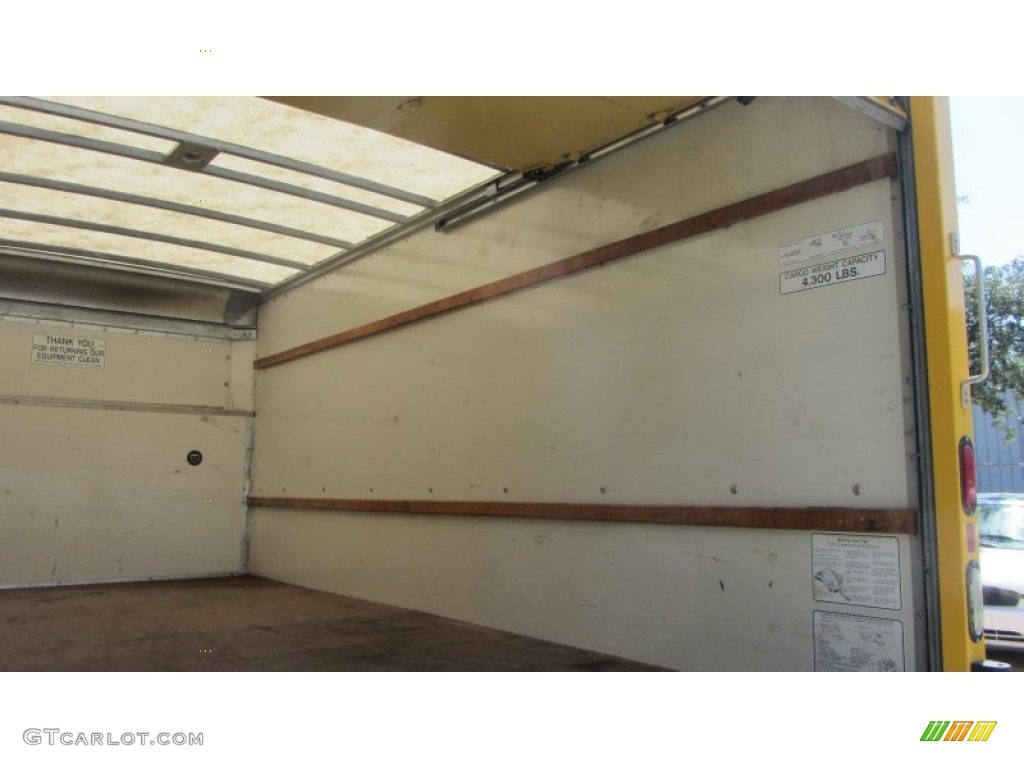 2008 E Series Cutaway E350 Commercial Moving Truck - Yellow / Medium Flint photo #16