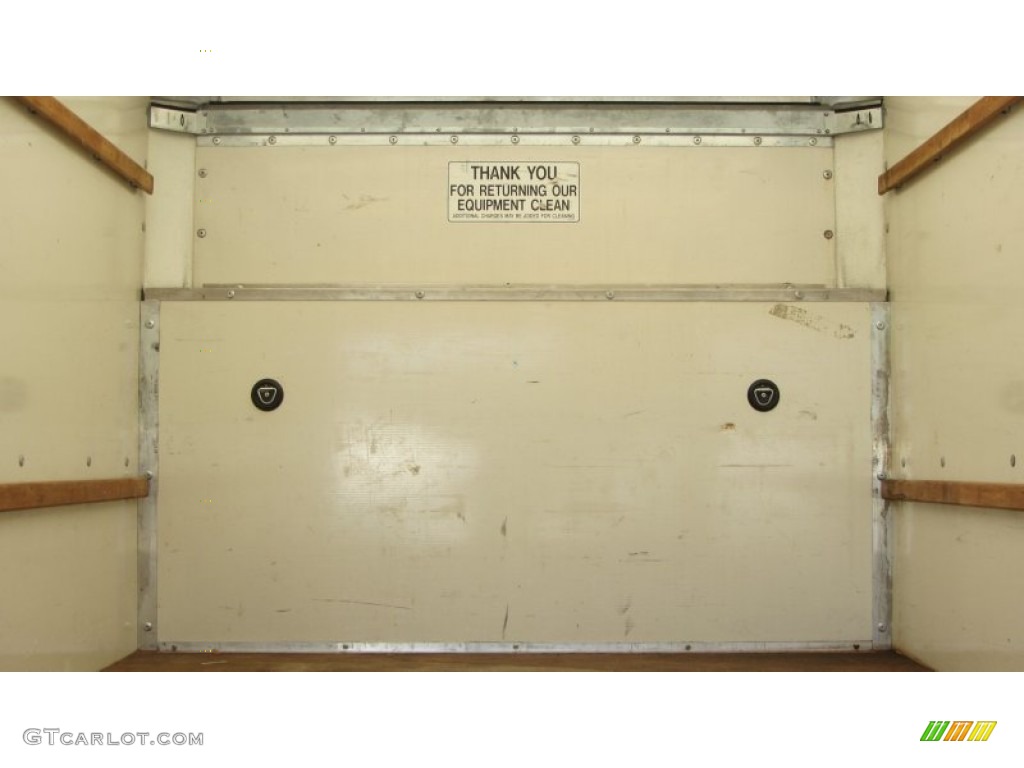 2008 E Series Cutaway E350 Commercial Moving Truck - Yellow / Medium Flint photo #17