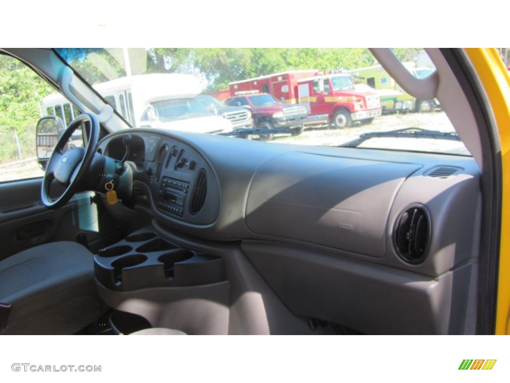 2008 E Series Cutaway E350 Commercial Moving Truck - Yellow / Medium Flint photo #41